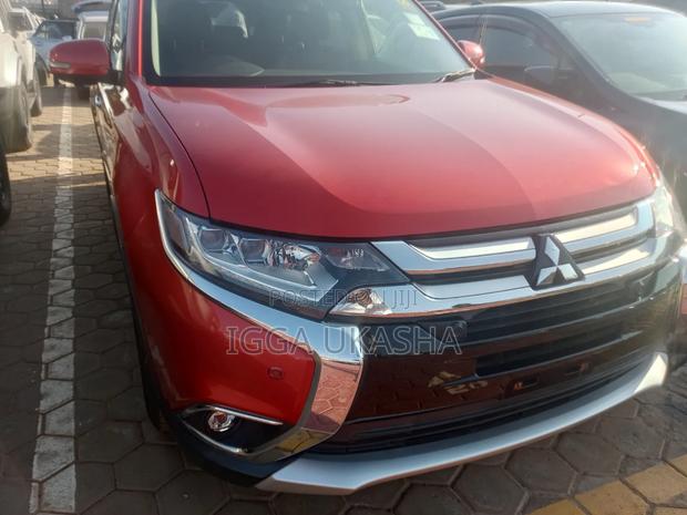 Mitsubishi Pajero 2013 Brown