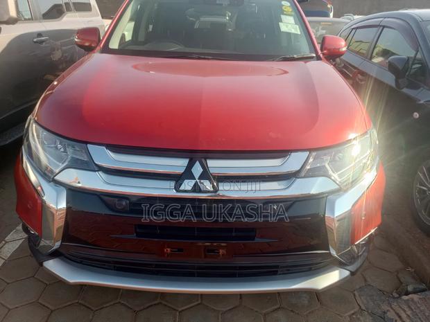 Mitsubishi Pajero 2013 Brown