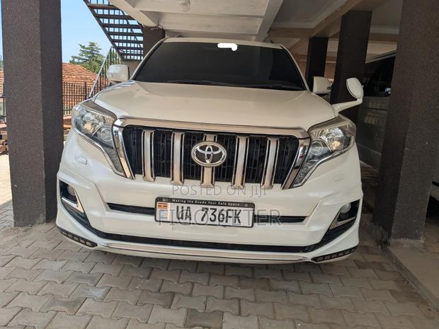 Toyota Land Cruiser Prado 2015 White