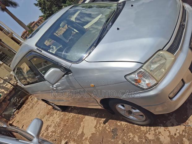 Toyota LiteAce Noah 1998 Gray