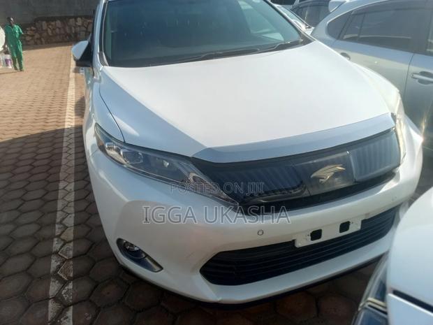 Toyota Harrier 2018 White
