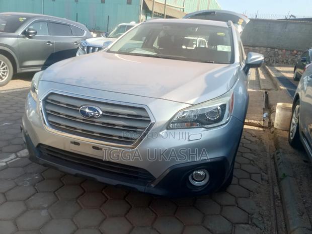 Subaru Outback 2014 Gray