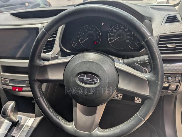 Subaru Legacy 2013 White