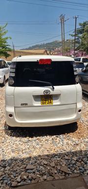 Toyota Sienta 2007 White for sale