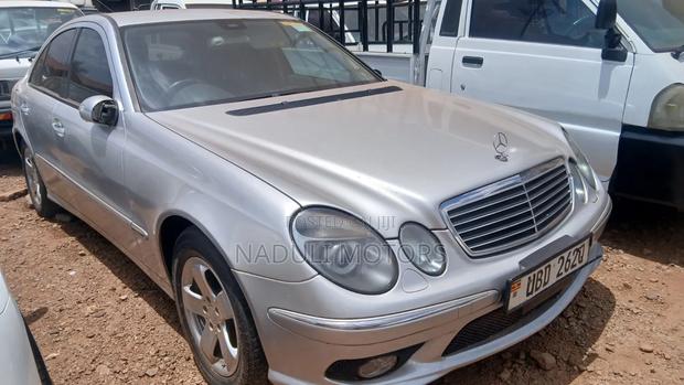 Mercedes-Benz E240 2006 Silver