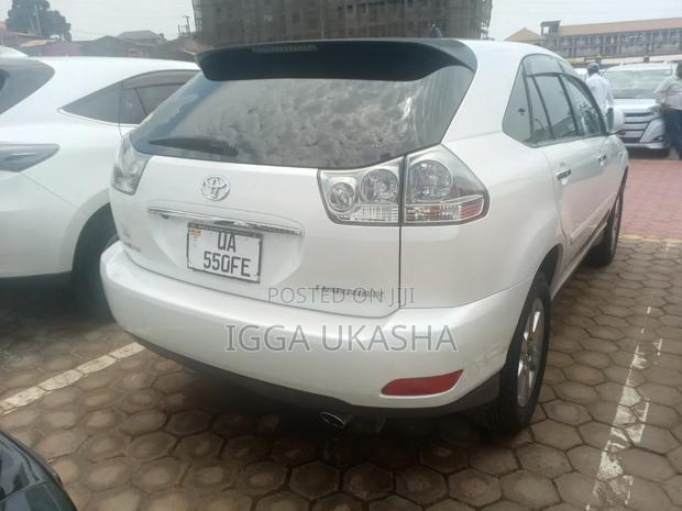 Toyota Harrier 2011 White