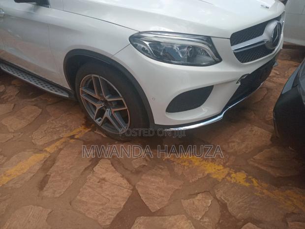 Mercedes-Benz GLE-Class 2018 White