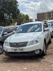 Subaru Outback 2011 White for sale