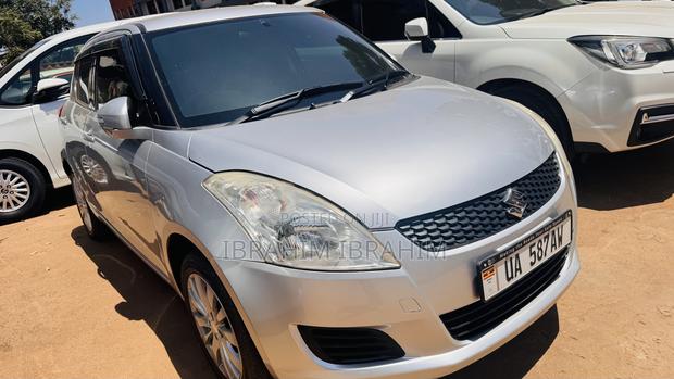 Suzuki Swift 2012 Silver