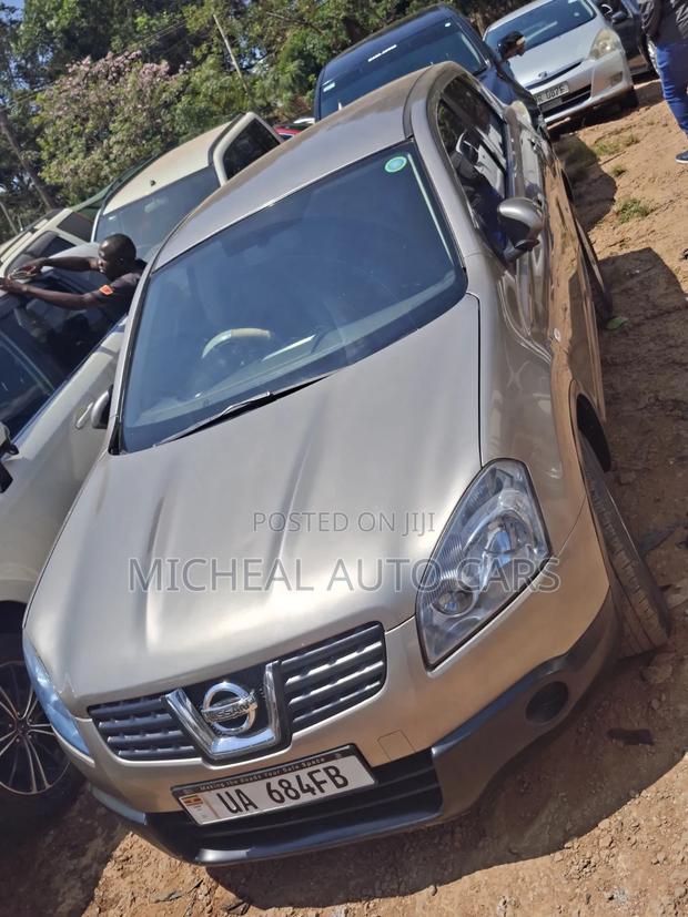 Nissan Qashqai 2009 Gray