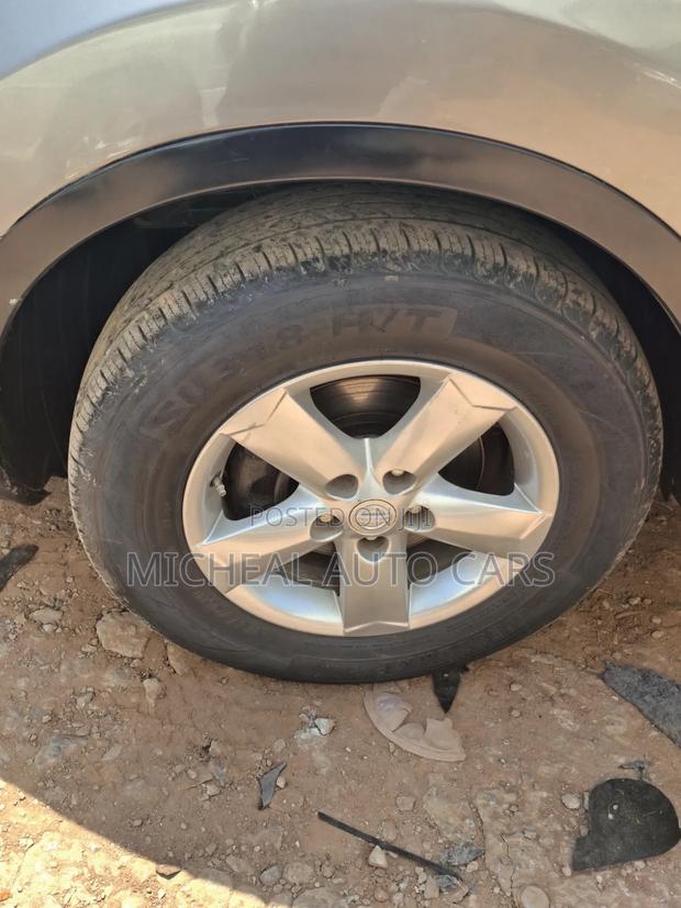 Nissan Qashqai 2009 Gray
