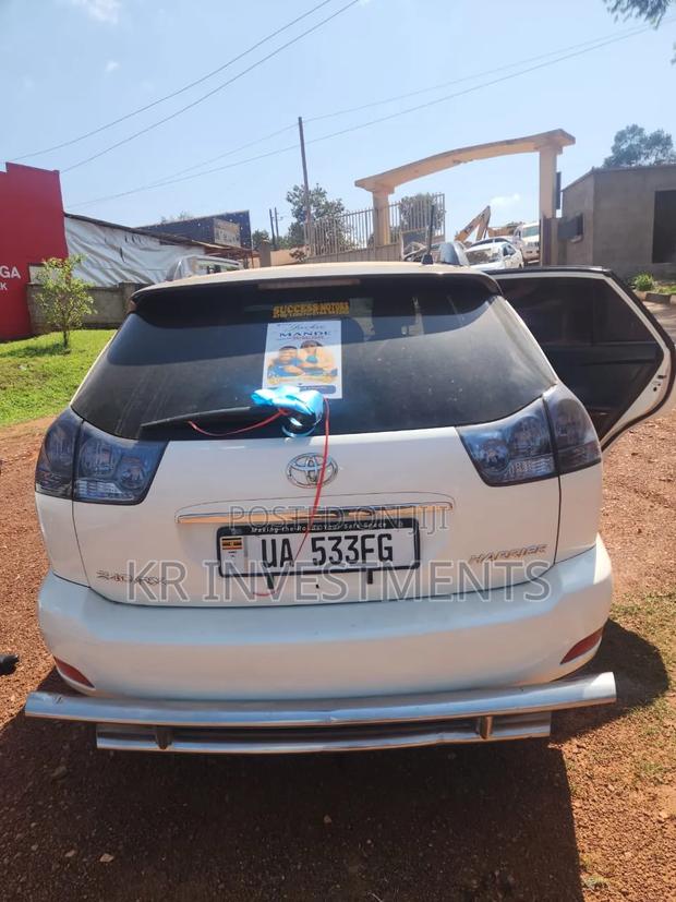Toyota Harrier 2007 White