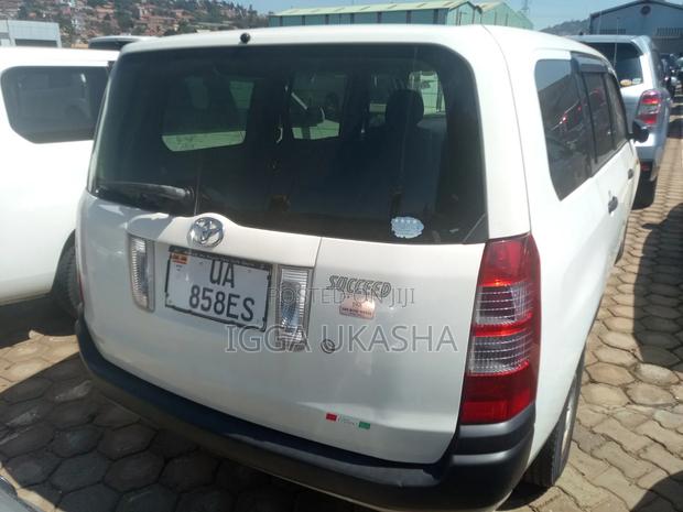 Toyota Succeed 2011 White