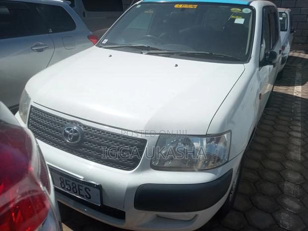Toyota Succeed 2011 White