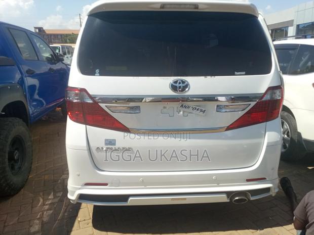 Toyota Alphard 2012 White