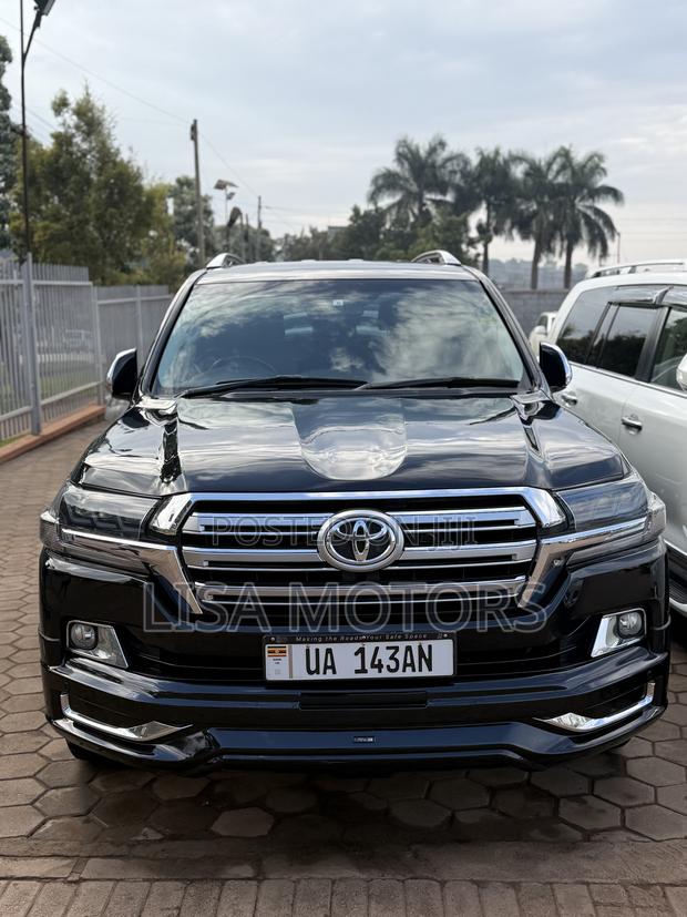 Toyota Land Cruiser 4.5 V8 VXR 2014 Black