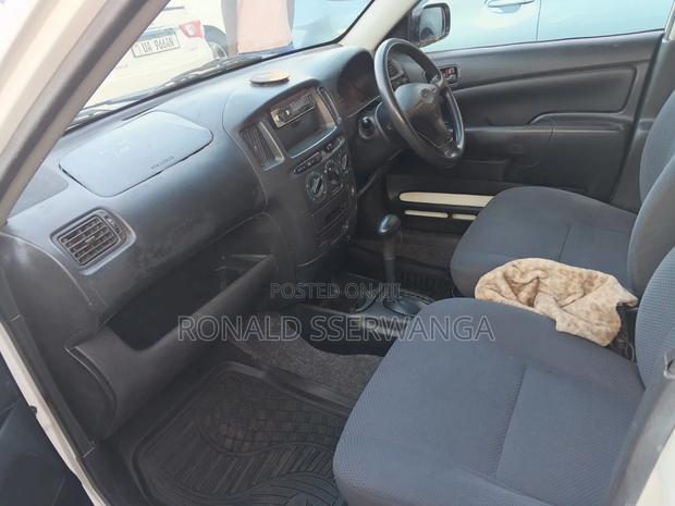 Toyota Probox 2006 White