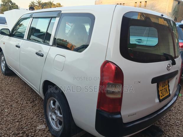 Toyota Probox 2006 White