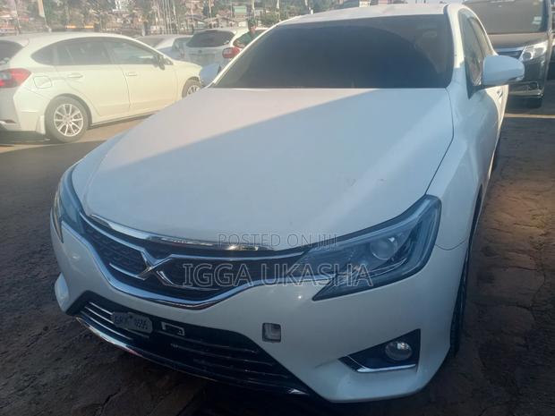 Toyota Mark X 2014 White