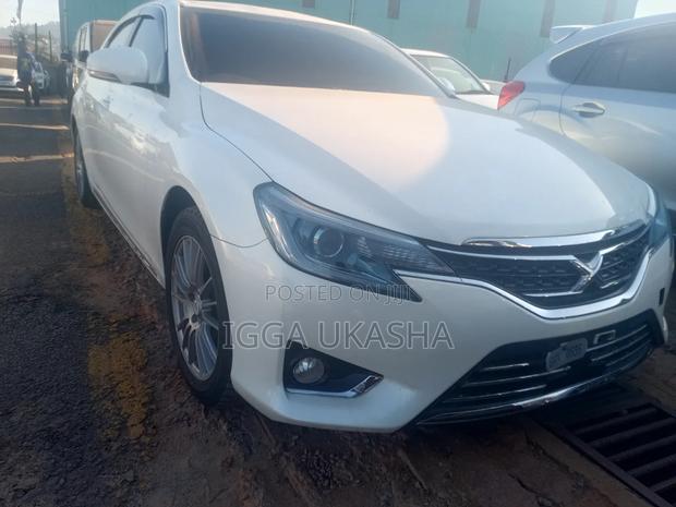 Toyota Mark X 2014 White