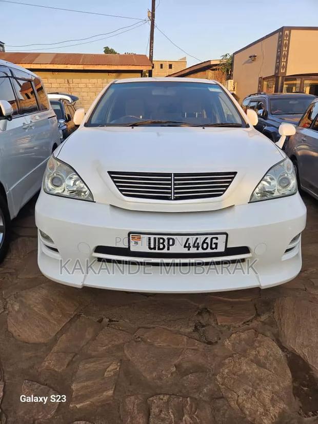 Toyota Harrier 2012 White