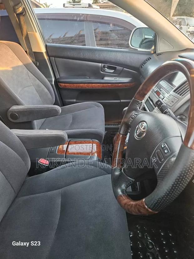 Toyota Harrier 2012 White