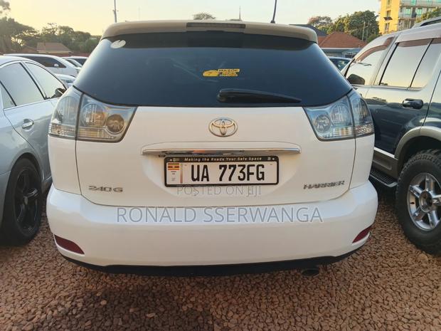 Toyota Harrier 2009