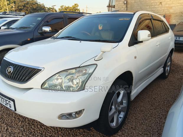 Toyota Harrier 2009