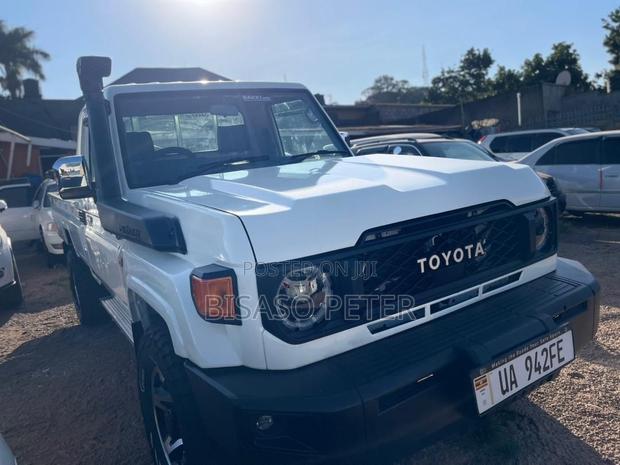 Toyota Land Cruiser Prado 3.0 172hp 2017 White