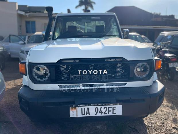 Toyota Land Cruiser Prado 3.0 172hp 2017 White