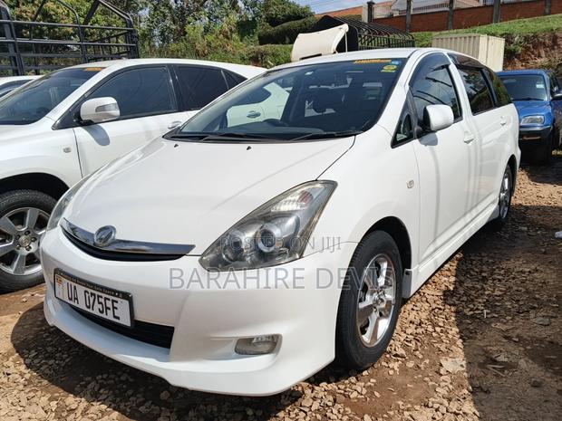 Toyota Wish 2008 White