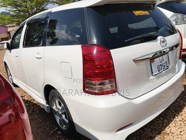 Toyota Wish 2008 White