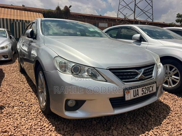 Toyota Mark X 2013 Silver