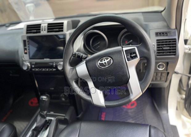 Toyota Land Cruiser Prado 2.7 VVT-i 2016 White