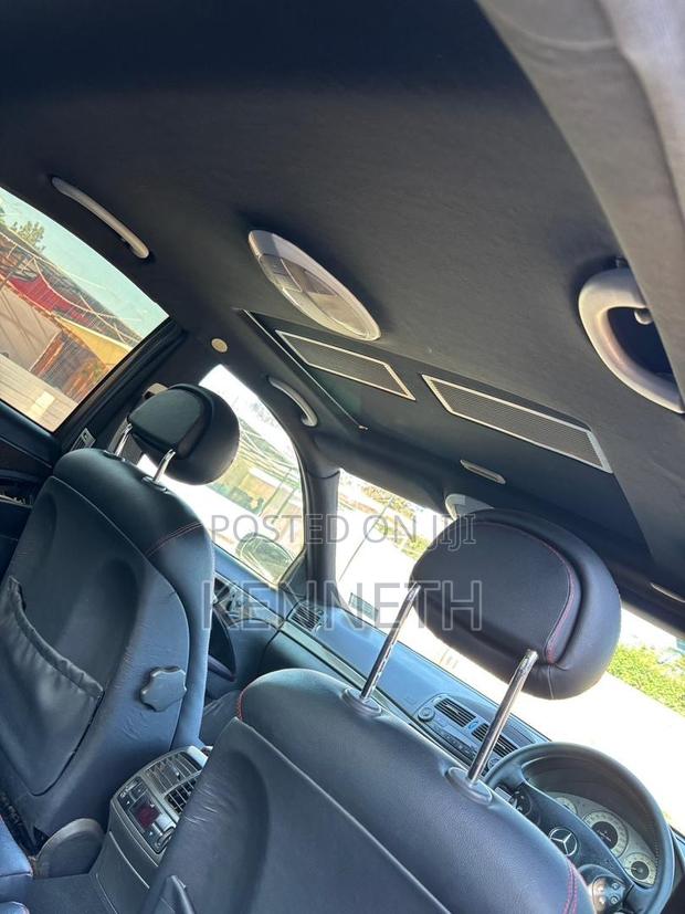 Mercedes-Benz E320 2006 Black