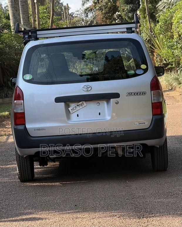 Toyota Probox 2017 Silver