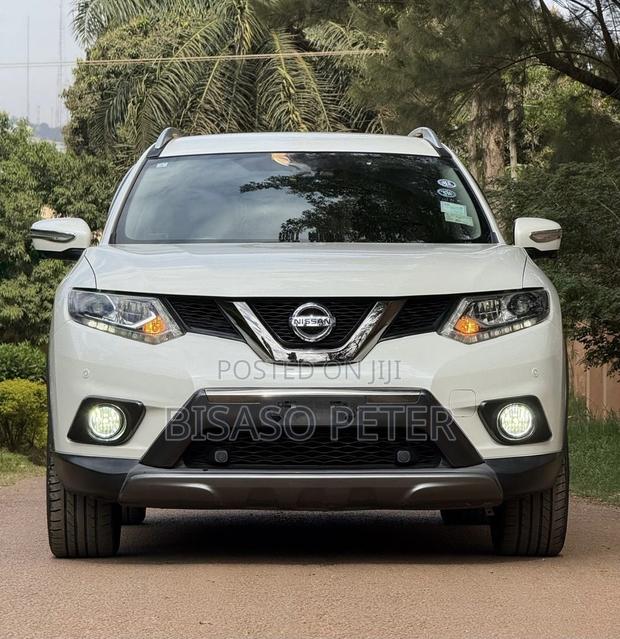 Nissan X-Trail 2017 White