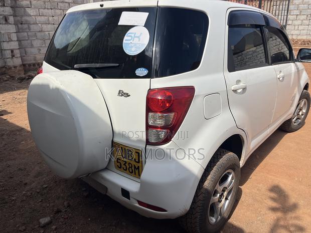 Toyota Rush 1.5 AWD 2009 White
