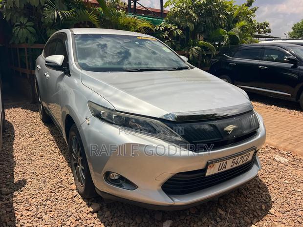 Toyota Harrier 2016 Silver