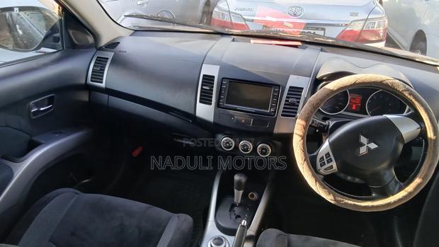 Mitsubishi Outlander 2009 Black