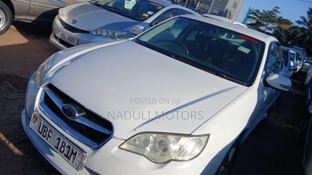 Subaru Legacy 2007 White