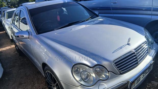Mercedes-Benz C180 2006 Silver