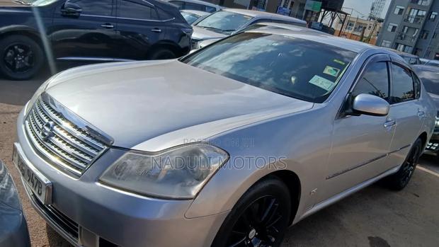 Nissan Fuga 2005 Silver