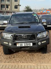 Toyota Hilux 3.0 D-4D 4x4 2012 Black for sale