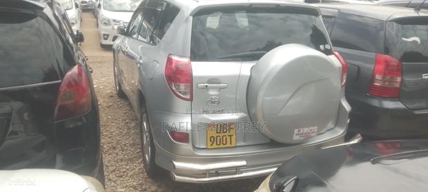 Toyota RAV4 2009 Silver