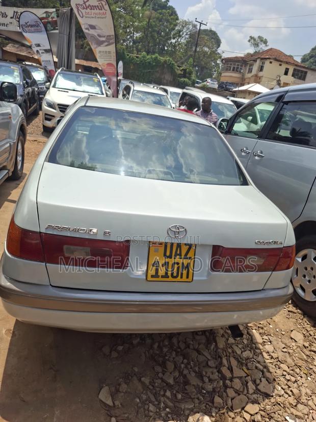 Toyota Corona Premio 1998 White