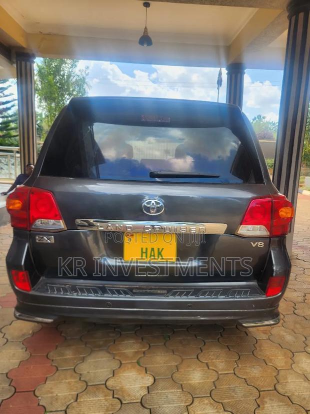 Toyota Land Cruiser Prado 2014 Silver