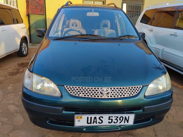 Toyota Corolla Spacio 2003 Green