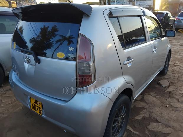 Toyota Passo 2008 White