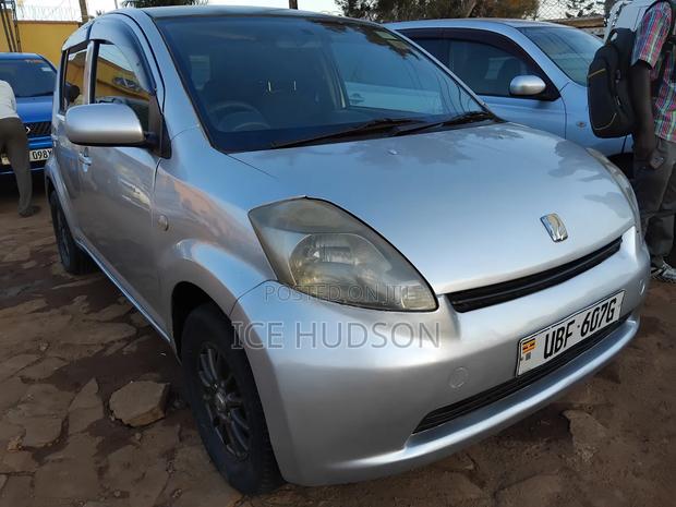 Toyota Passo 2008 White